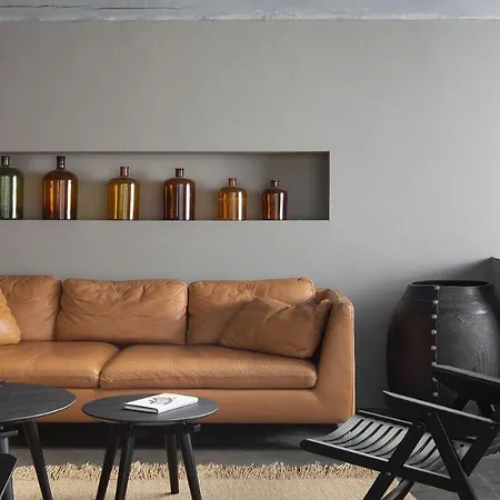 Rustic Luxury With Stunning Interior In Tinjan Kringa